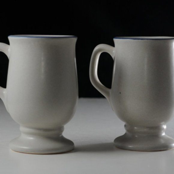 Yorktowne Pfaltzgraff Pedestal Mugs - Picture 2 of 3